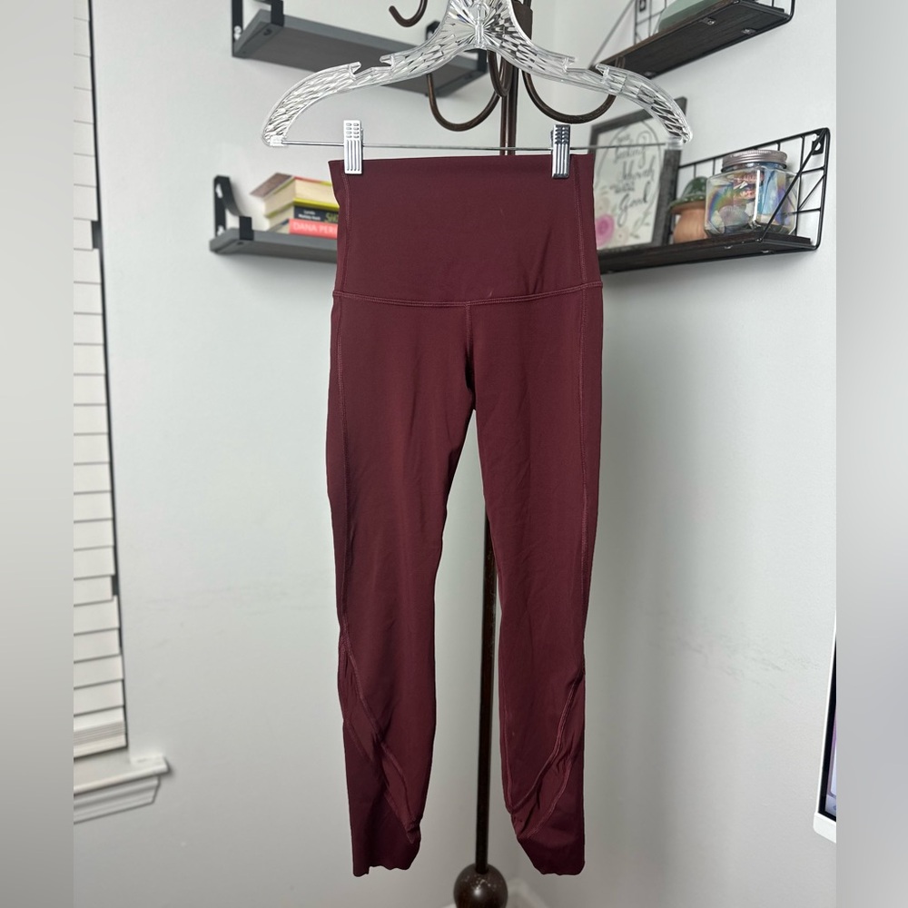 LULULEMON Wunder Under High-Rise Crop 23" *Roll Down Scallop SIZE 2 - Picture 4 of 9